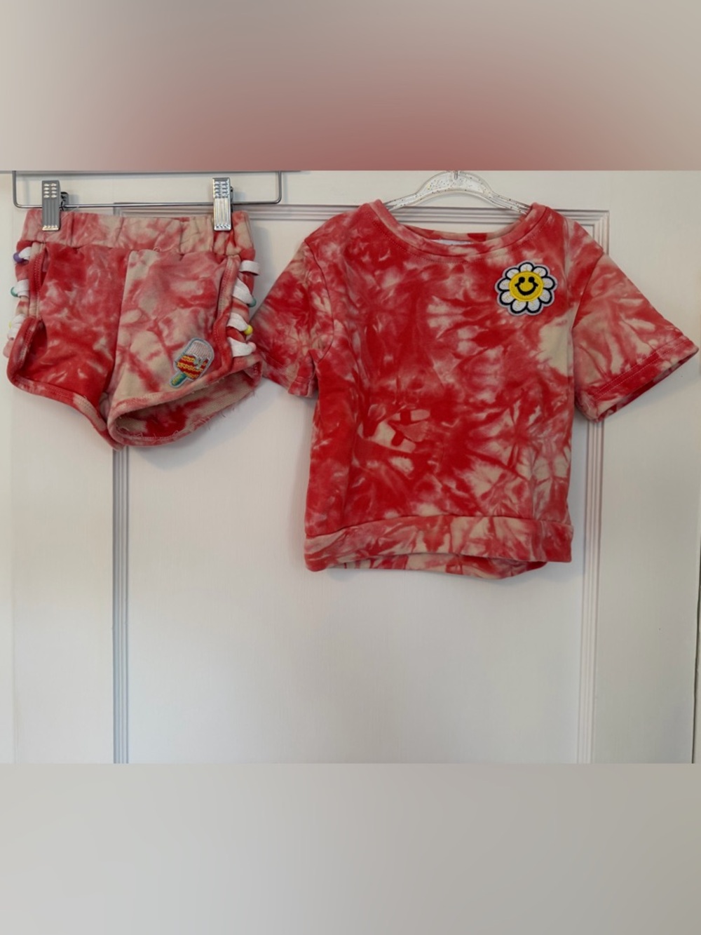 Lola + The Boys Coral and Cream Tie-Dye Top with Daisy Patch